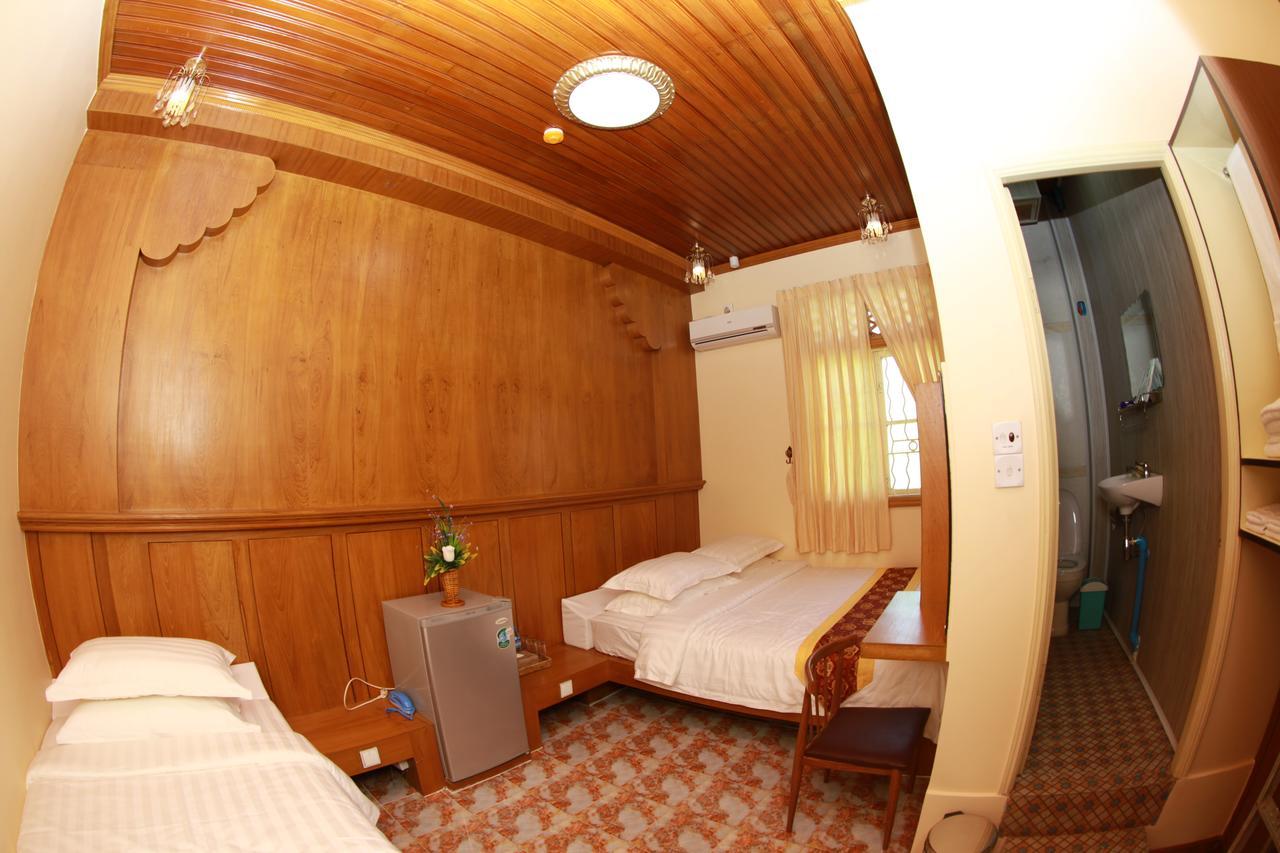 Sule Sapphire Inn Yangon Exterior foto
