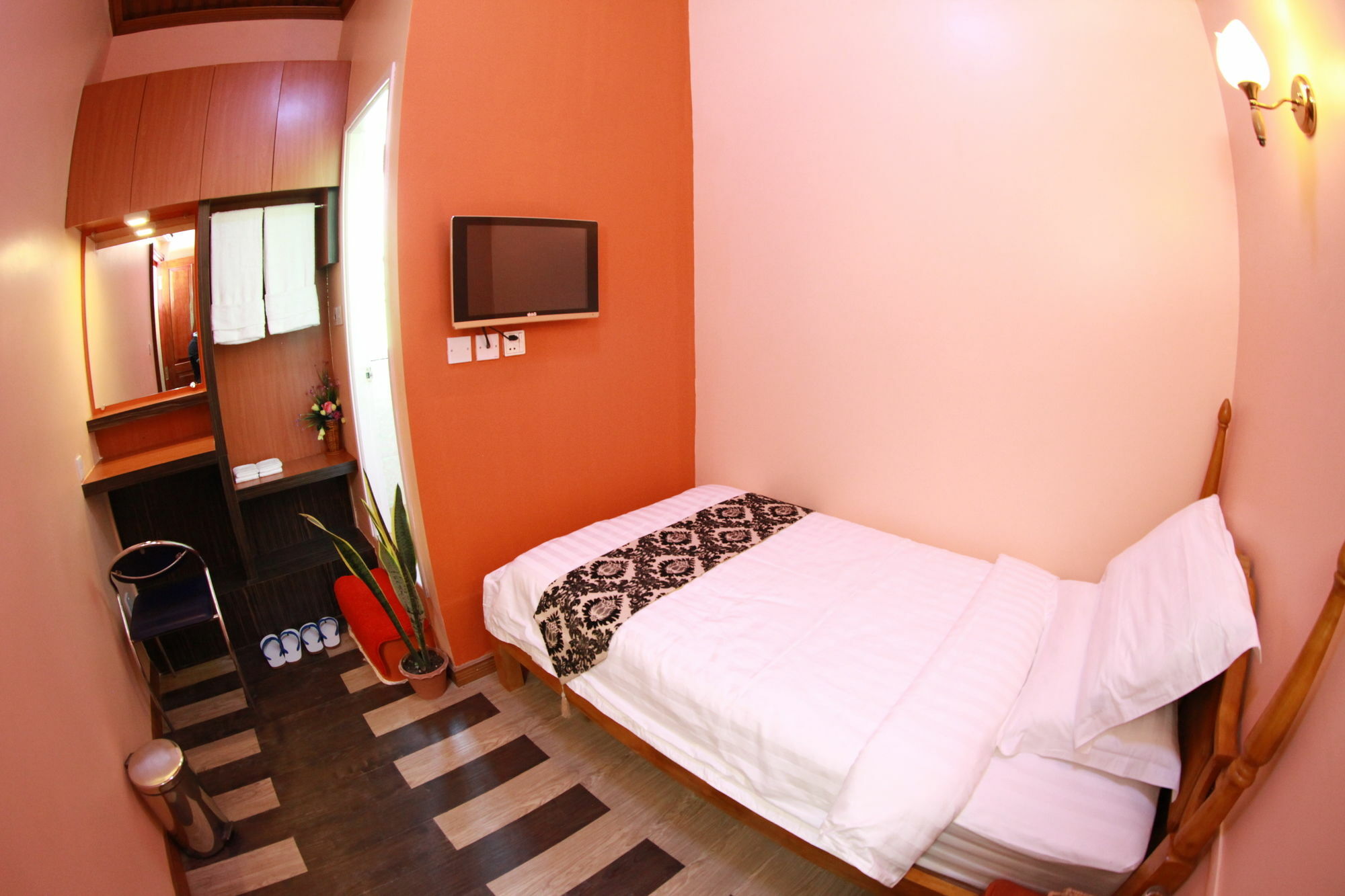 Sule Sapphire Inn Yangon Exterior foto