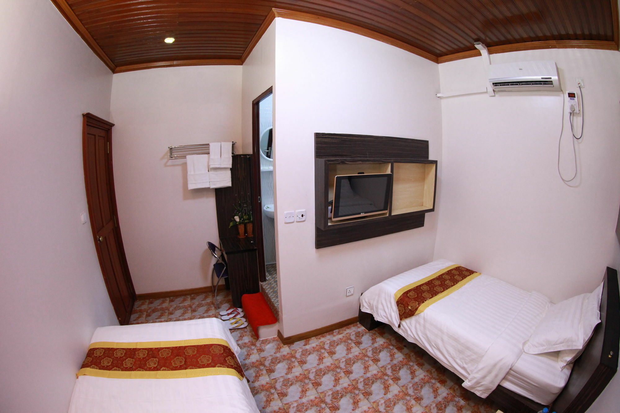 Sule Sapphire Inn Yangon Exterior foto